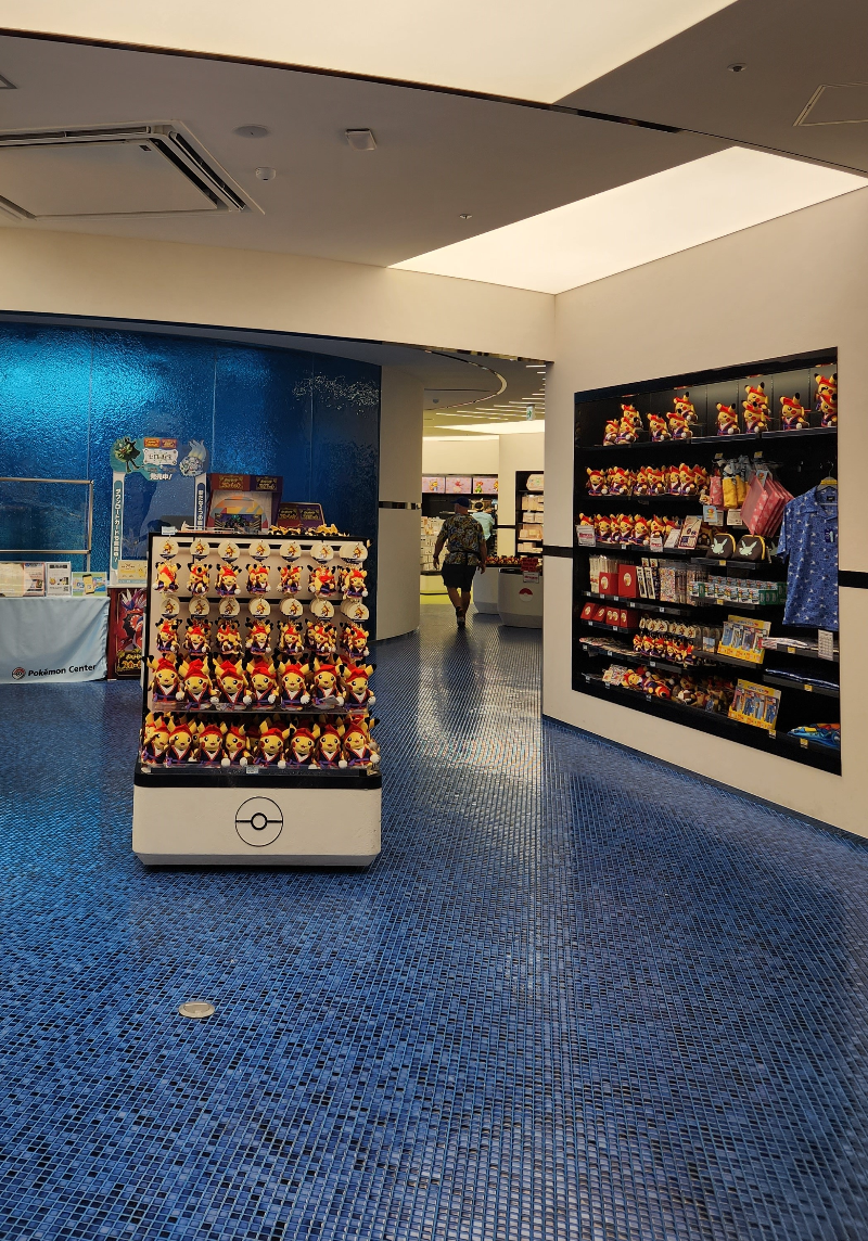 오키나와 이온몰 라카이무 포켓몬센터