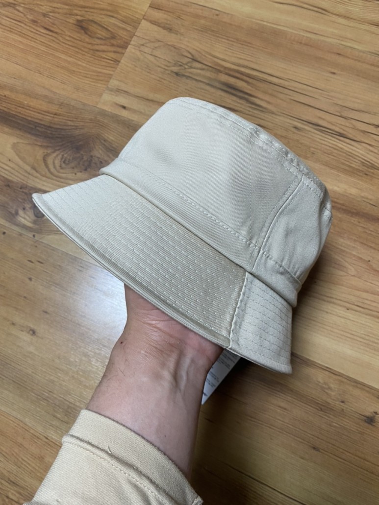 루오에스펙 오버핏 라인 버킷햇 베이지