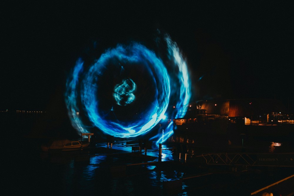 명리학과 VR, 홀로그램 기술의 결합