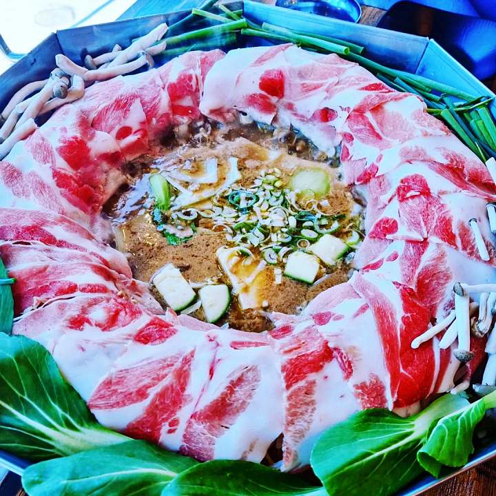 생방송오늘저녁 청국장 샤부샤부 3층 꽃 삼합 갓김치 해산물 소고기 차돌박이 거제도 거제 맛집 추천