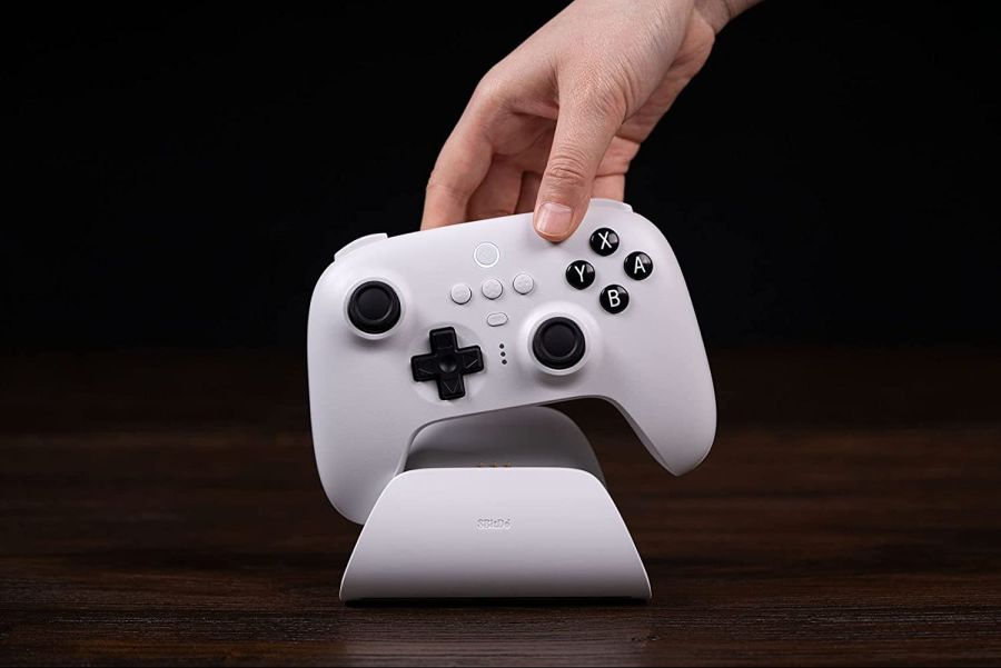 8BitDo 얼티밋 블루투스 컨트롤러 거치