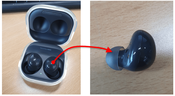 갤럭시-버즈-케이스에서-뺀-상태여야함