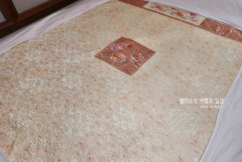 전주 교동살래에서 즐기는 예쁜 욕조타임! 매화방 후기