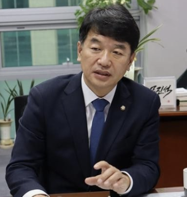 문진석 국회의원 프로필 나이 김남국 인사 청탁 고향