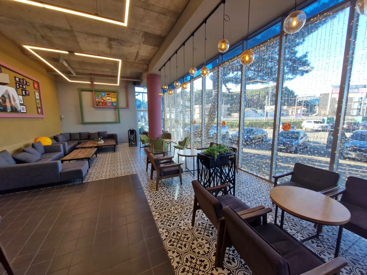 아늑한-분위기의-카페-인테리어