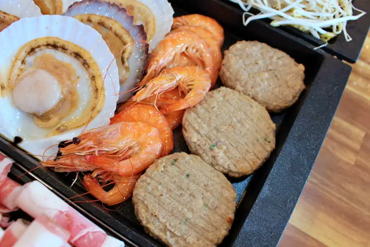 관자, 차돌박이, 전복을 하나로 키조개 삼합 연 매출 60억 정지복 갑부 맛있는 식당 보령 대천해수욕장 맛집 서민갑부 388회 방송 정보