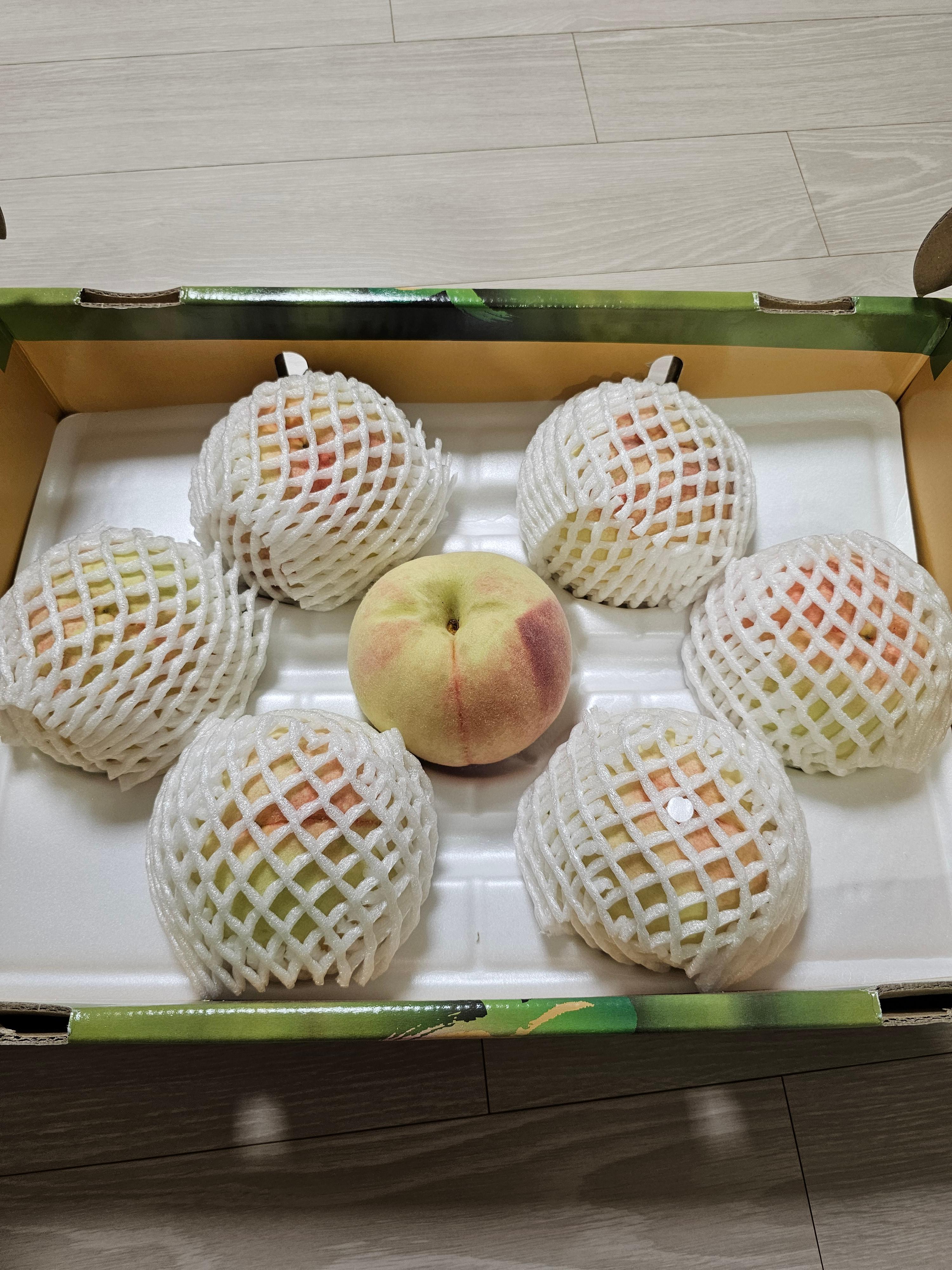 아로농장 태우승복숭아 포장 2