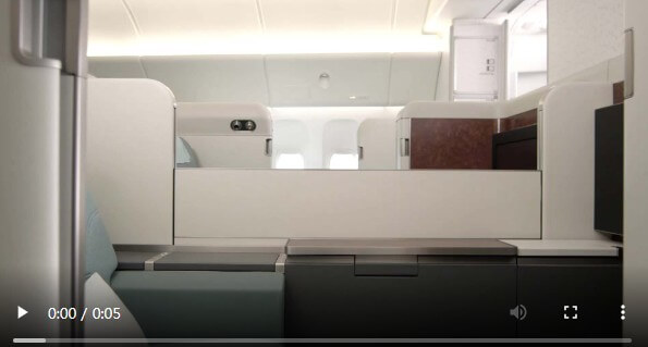 슬라이딩-도어와-한층-높아진-칸막이