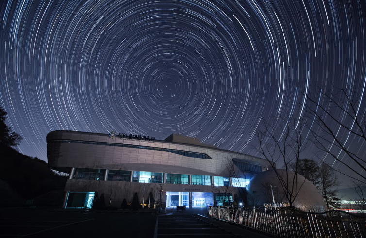 천안홍대용과학관1