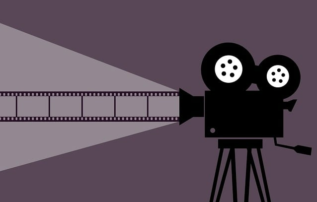 필름이 돌아가는 영사기