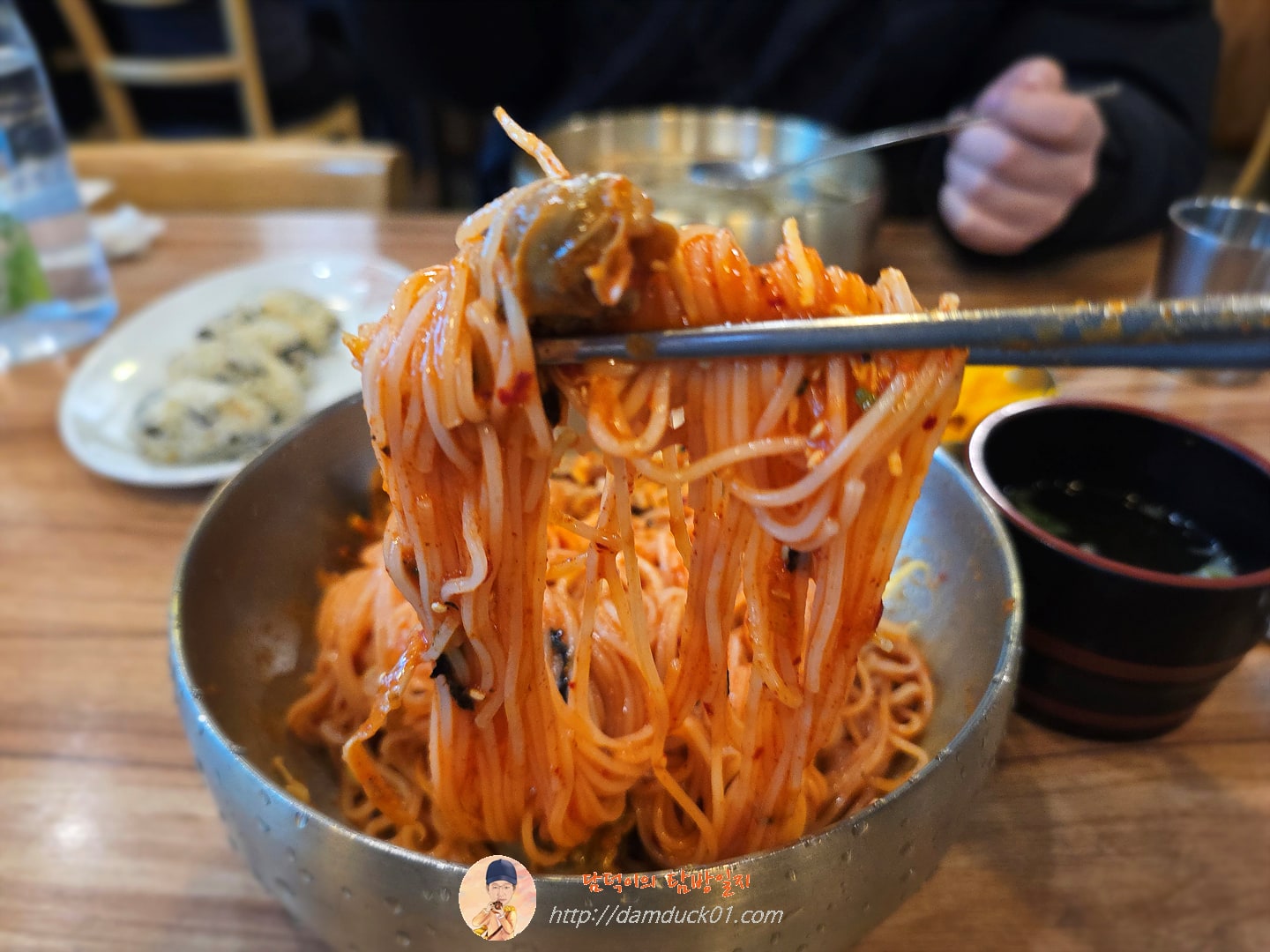 골뱅이 비빔국수