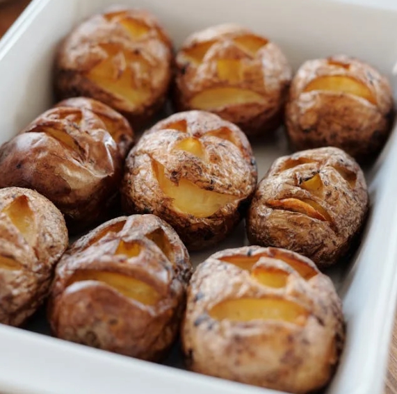 한국의 감자 요리 군감자