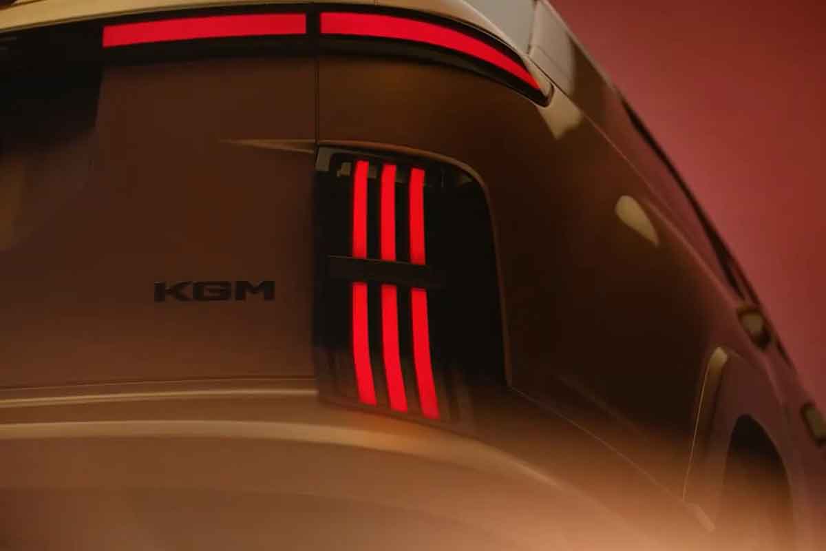 KGM 토레스 쿠페(J200)