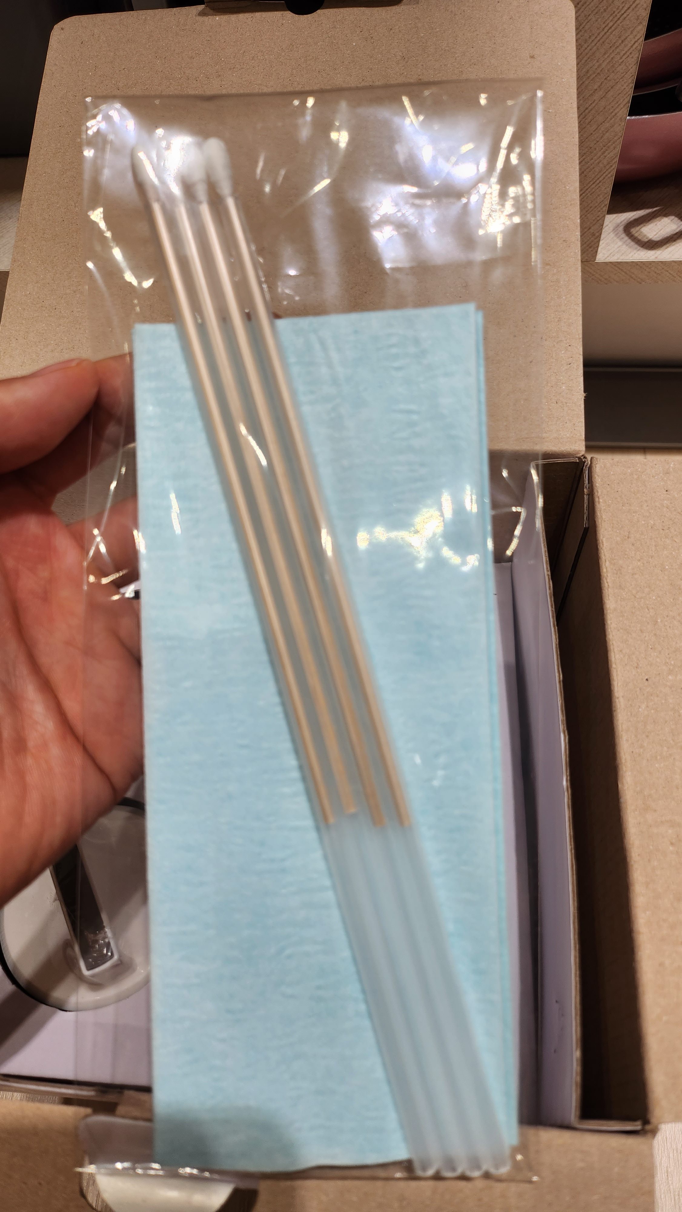 3단계 사용한 필터를 왼쪽으로 돌리고 당기기