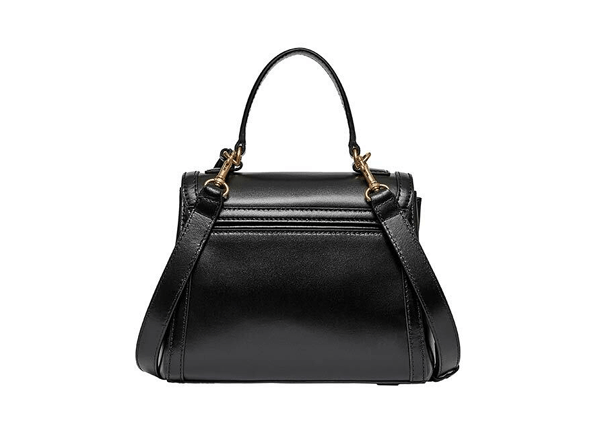 스캔들 21회 오영주 가방