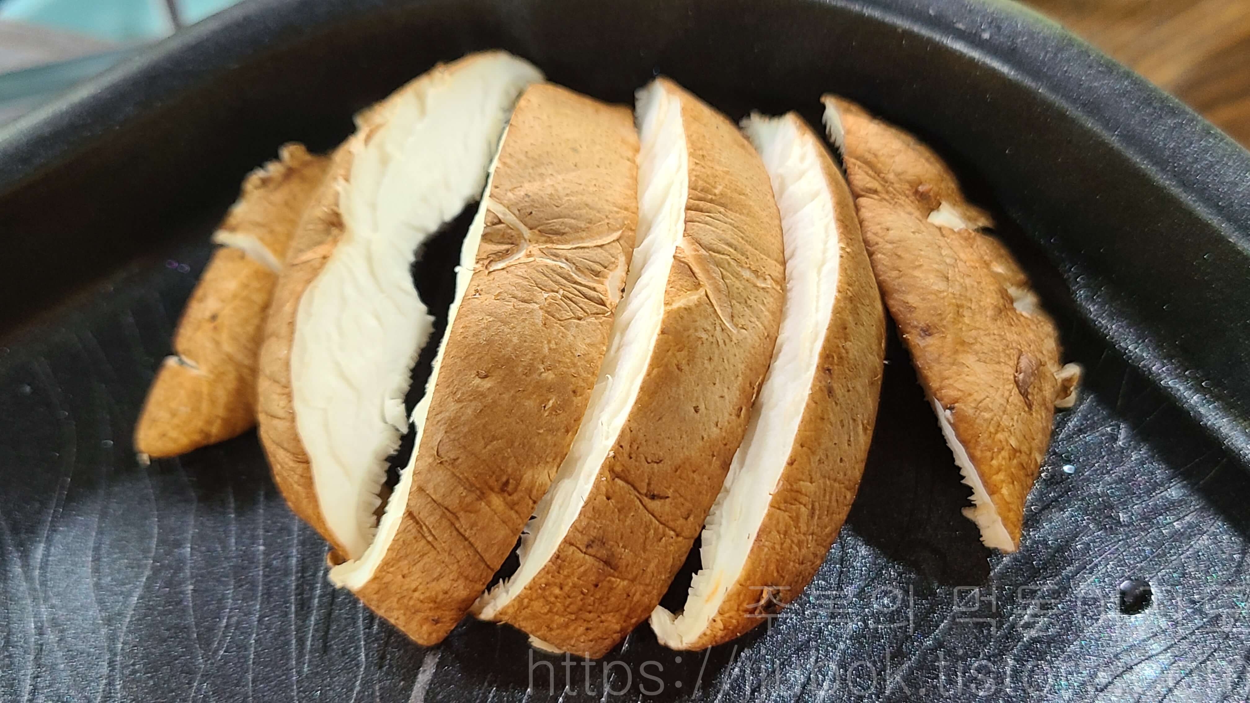 푸른농원-오리주물럭-버섯