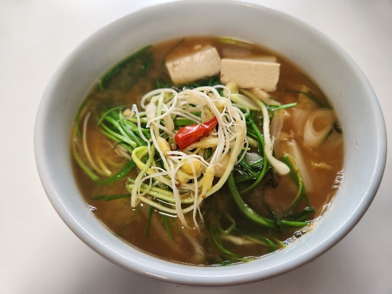 달래 된장 찌개 완성