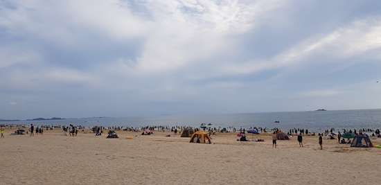 넓은 바다 풍경