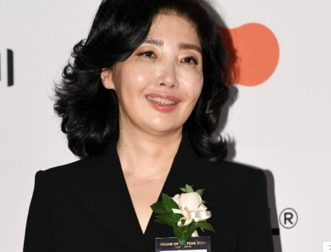 여에스더 영업정지 2개월