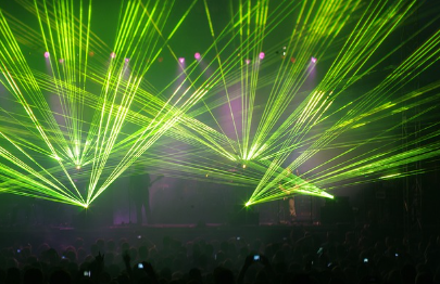 공연 기술의 발전: 홀로그램 콘서트와 미래 공연 트렌드