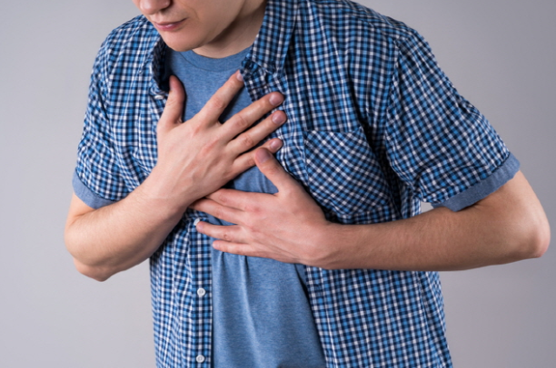 가슴 답답함 협심증