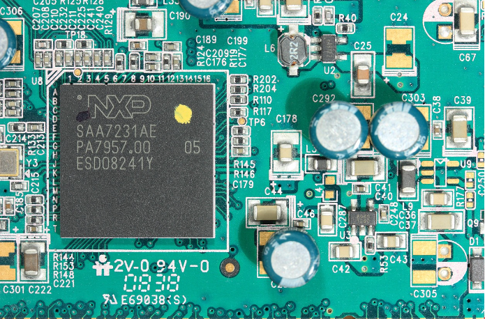 반도체 작동원리 및 개발과정과 활용범위