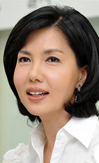 백지연 아나운서 프로필