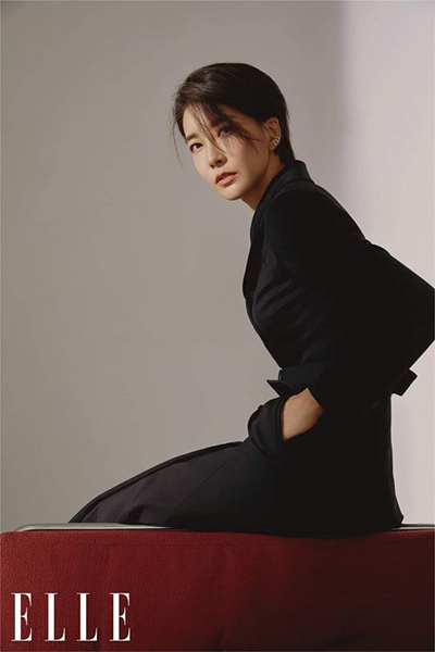 진서연