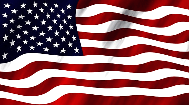 미국 국기가 파도 물결을 그리면서 펼쳐졌다. 남색에 하얀 별들이 가득하고 빨간색 줄무의가 하얀 천 위에 그려졌다.