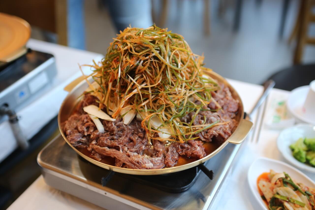 오늘N 할매 식당 강릉 한우 산더미 파불고기 맛집 강릉불고기 초당점 생활의 달인 맛집
