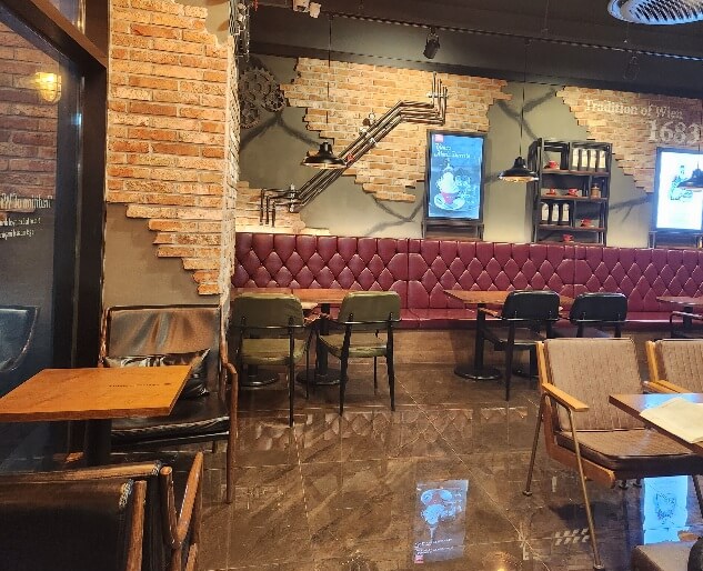 비엔나 커피하우스 소금빵 바닐라라떼 아메리카노 후기