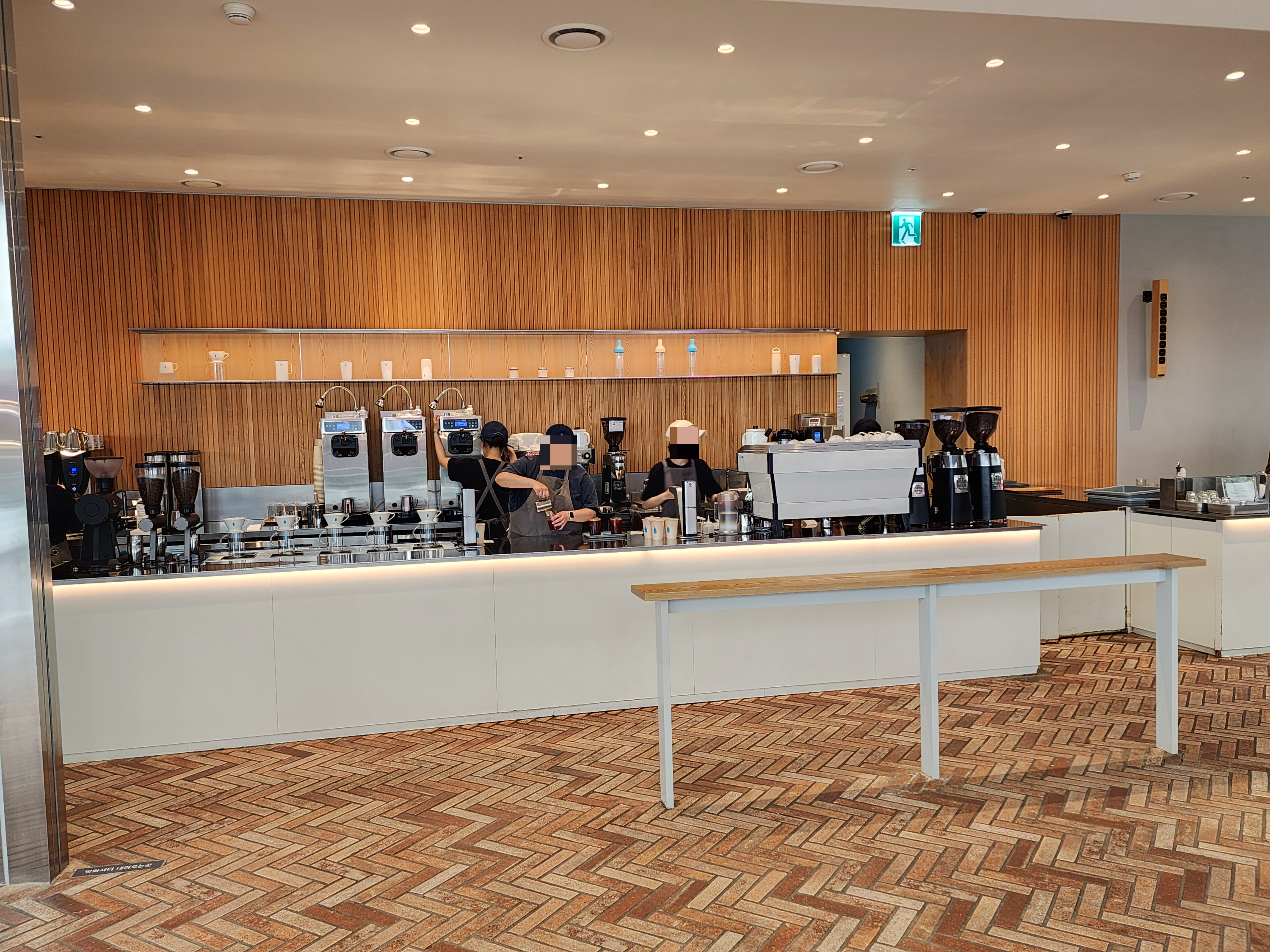 블루보틀더현대서울_놀라플로트