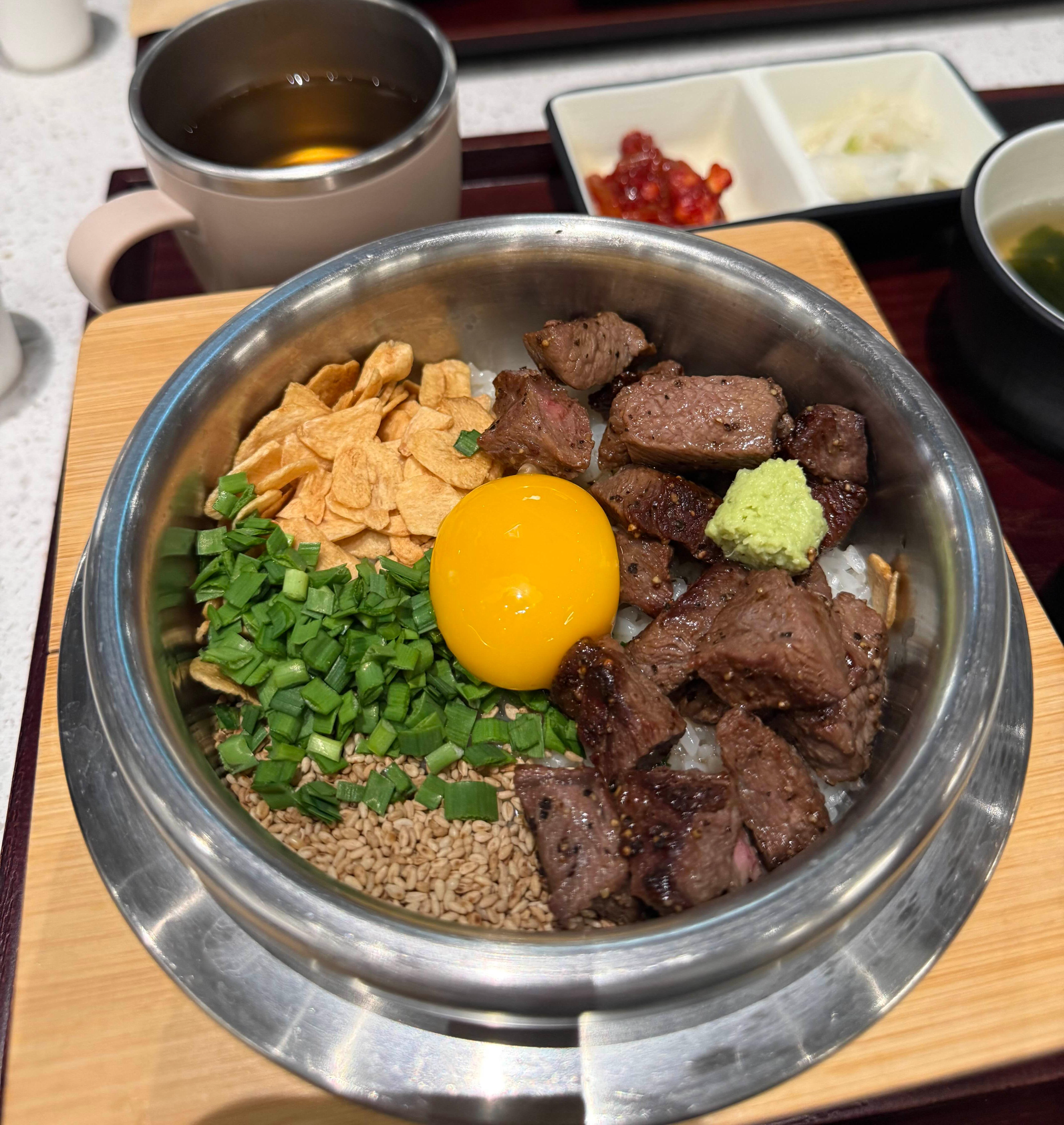 만학 스테이크솥밥