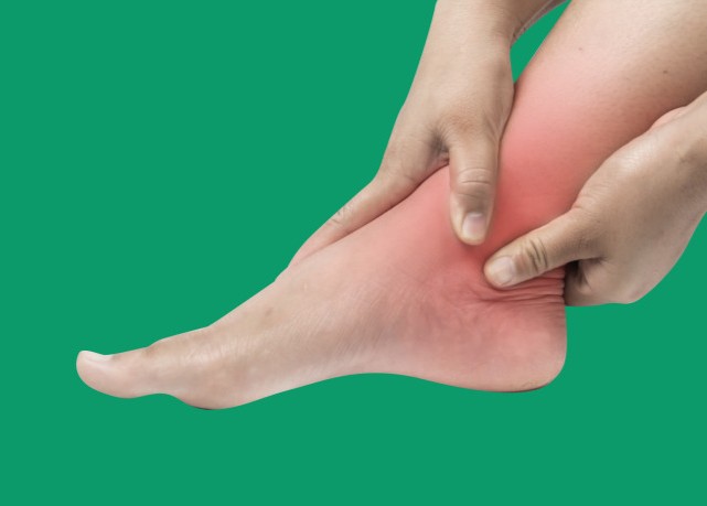 통풍 초기증상 발목 통증