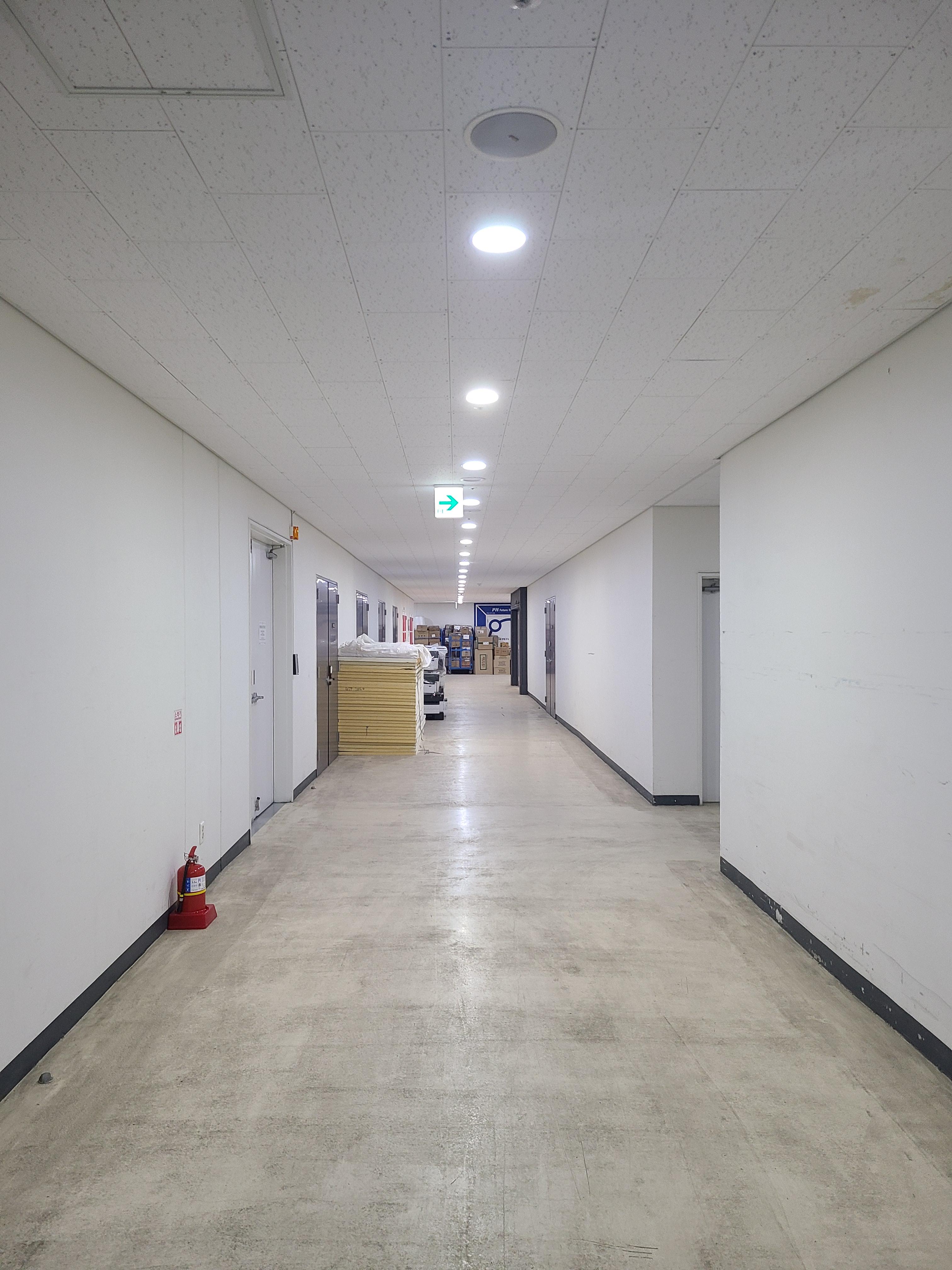 더리브골드타워 지하2