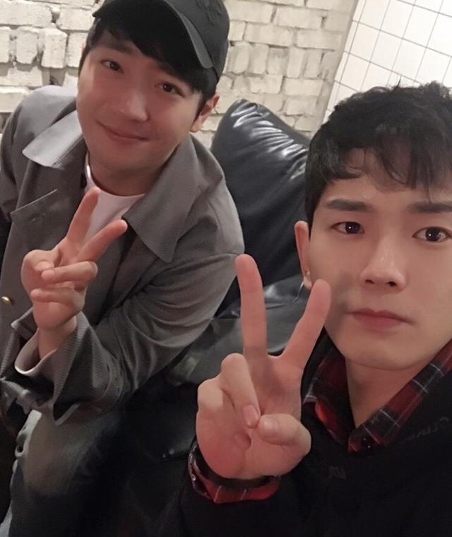 온주완 이상엽 브이