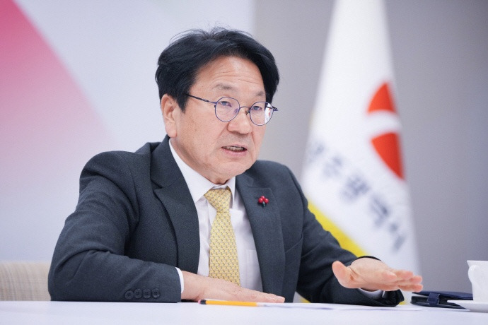 강기정 광주시장 프로필