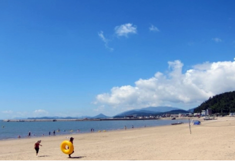 수문해수욕장