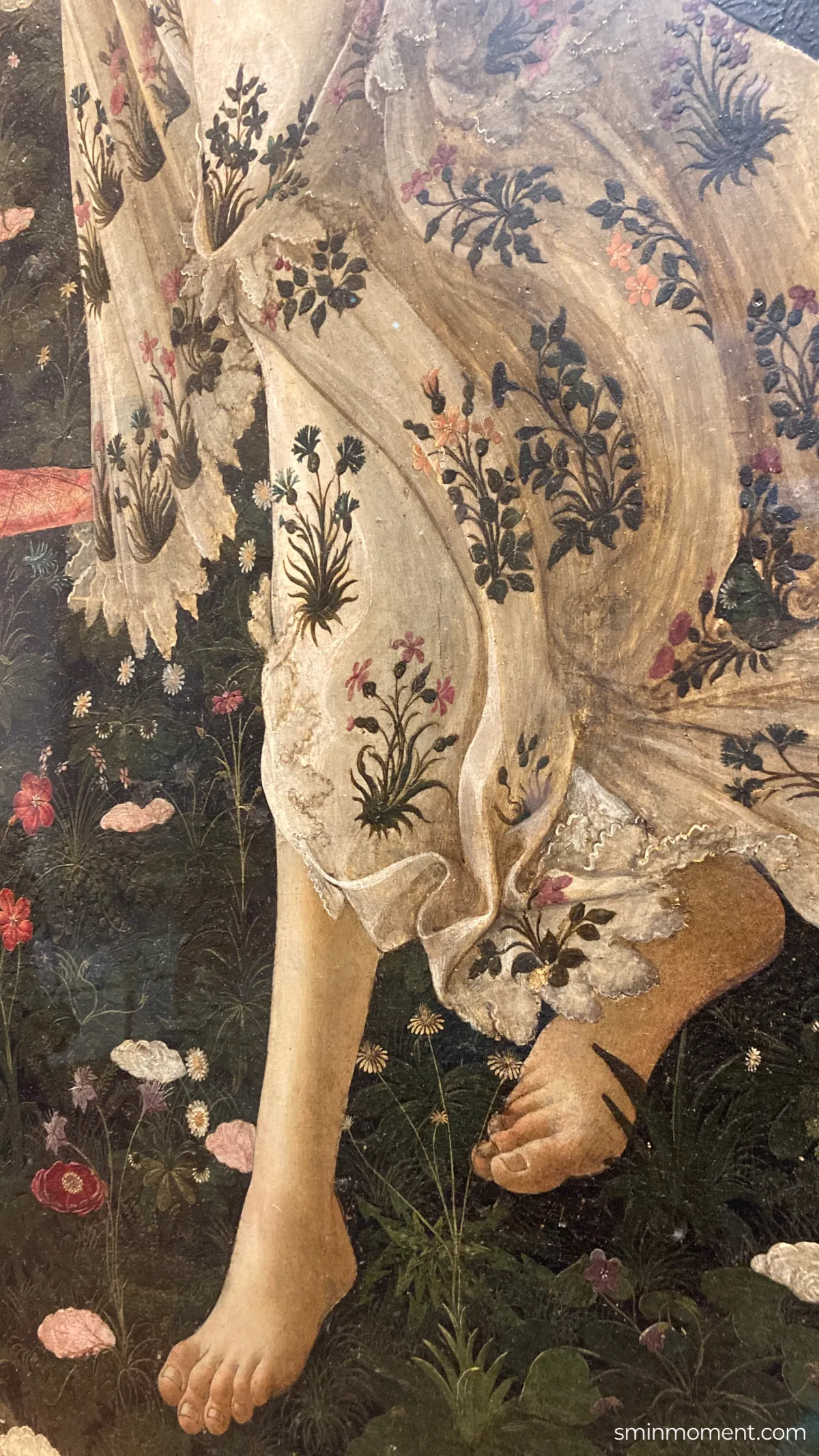 이탈리아-피렌체-우피치미술관-보티첼리-봄-세부-꽃무늬