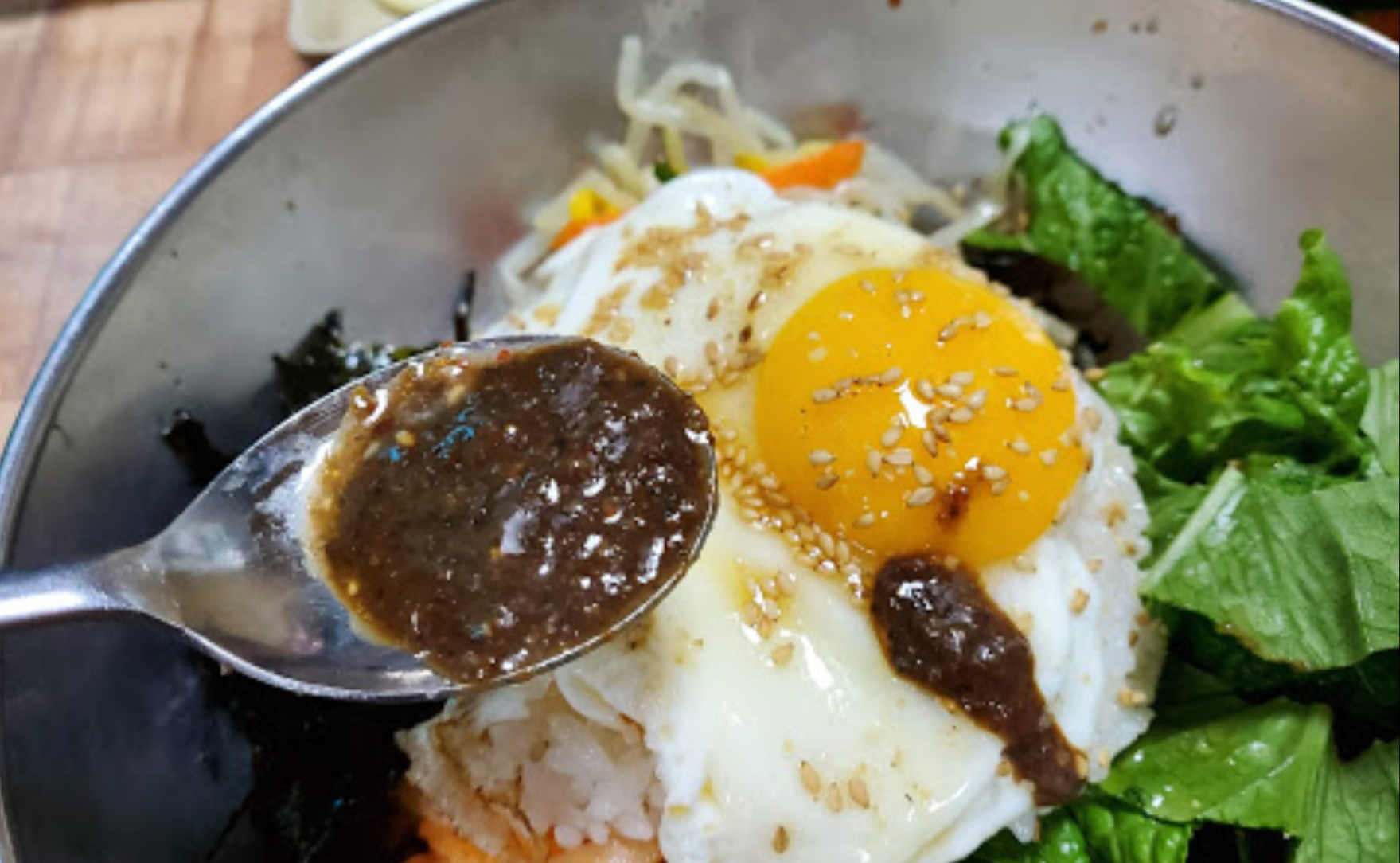 칠게장 보리비빔밥.