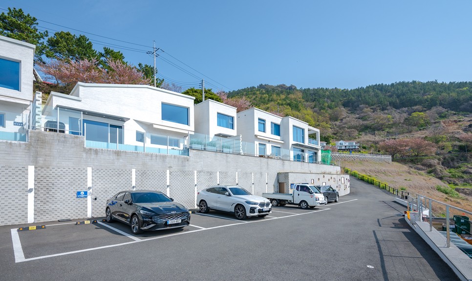 남해 풀빌라 펜션 윤슬