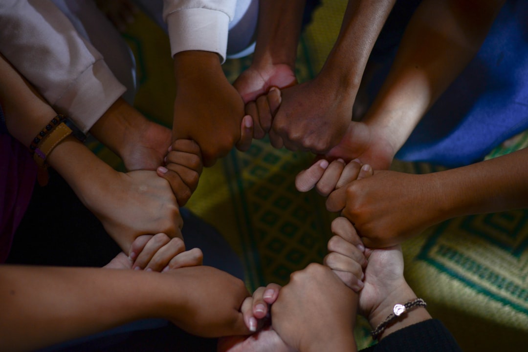 hands