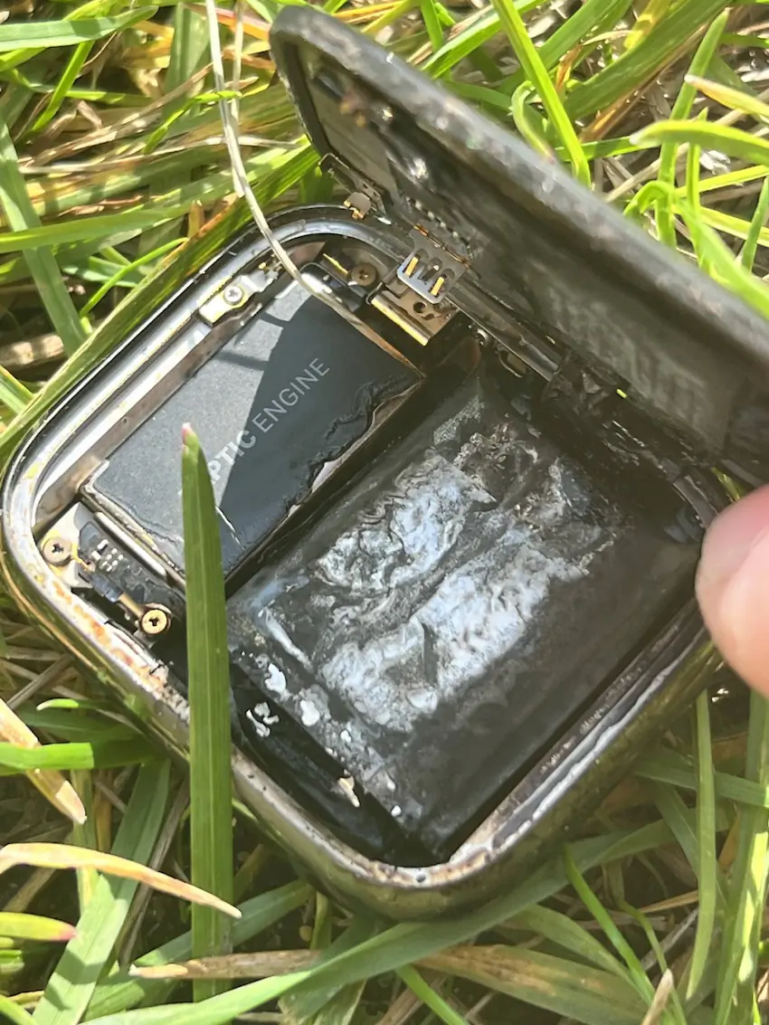 Apple Watch Series 7 폭발