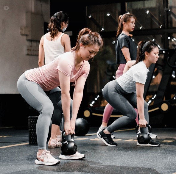 요즘 뜨는 40대 인기 운동법 2025