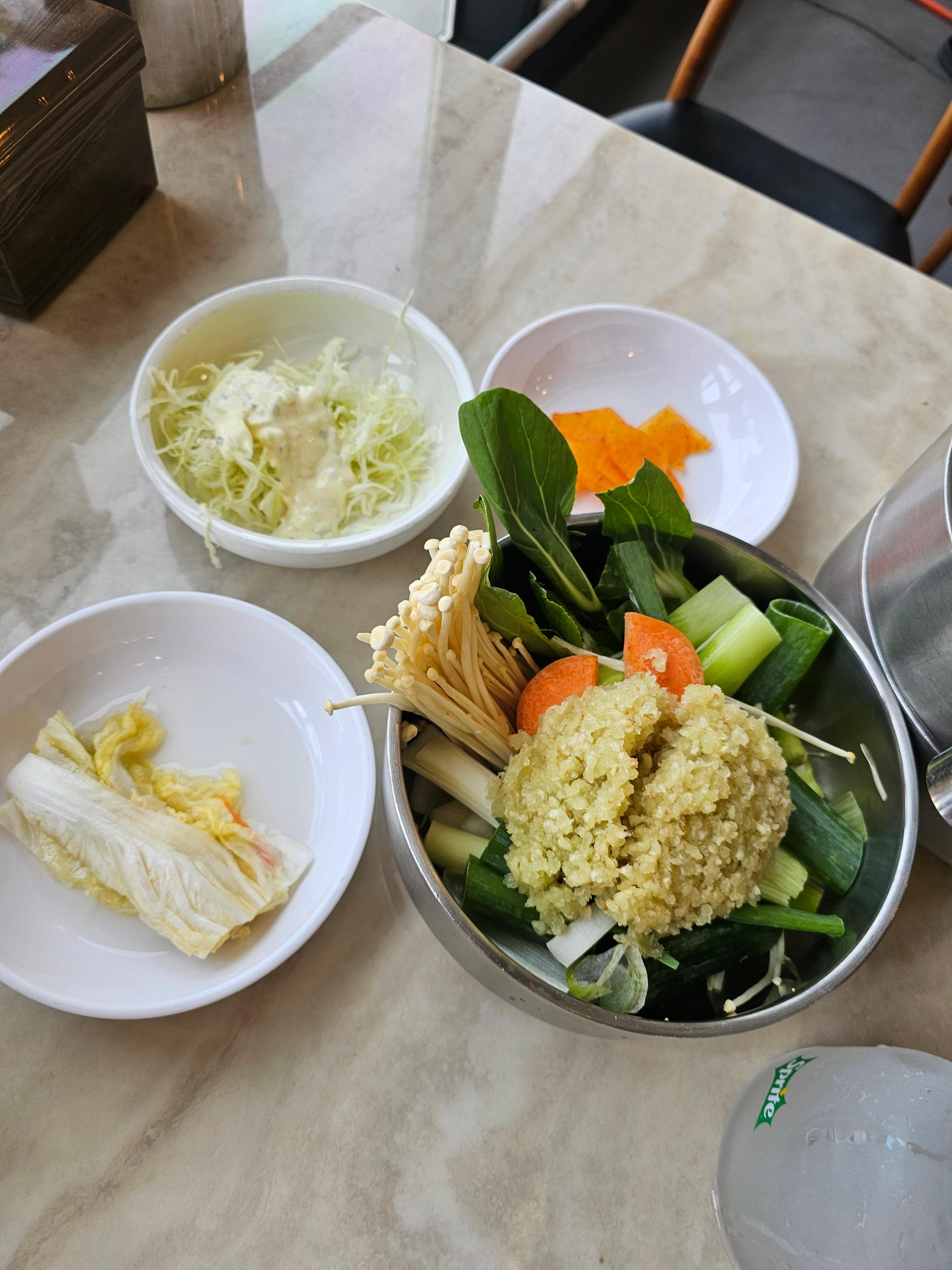 솥뚜껑 닭볶음탕