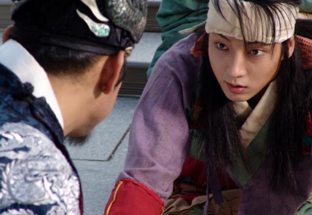 뭘 어떻게 표현해도 비극일 것 같은..