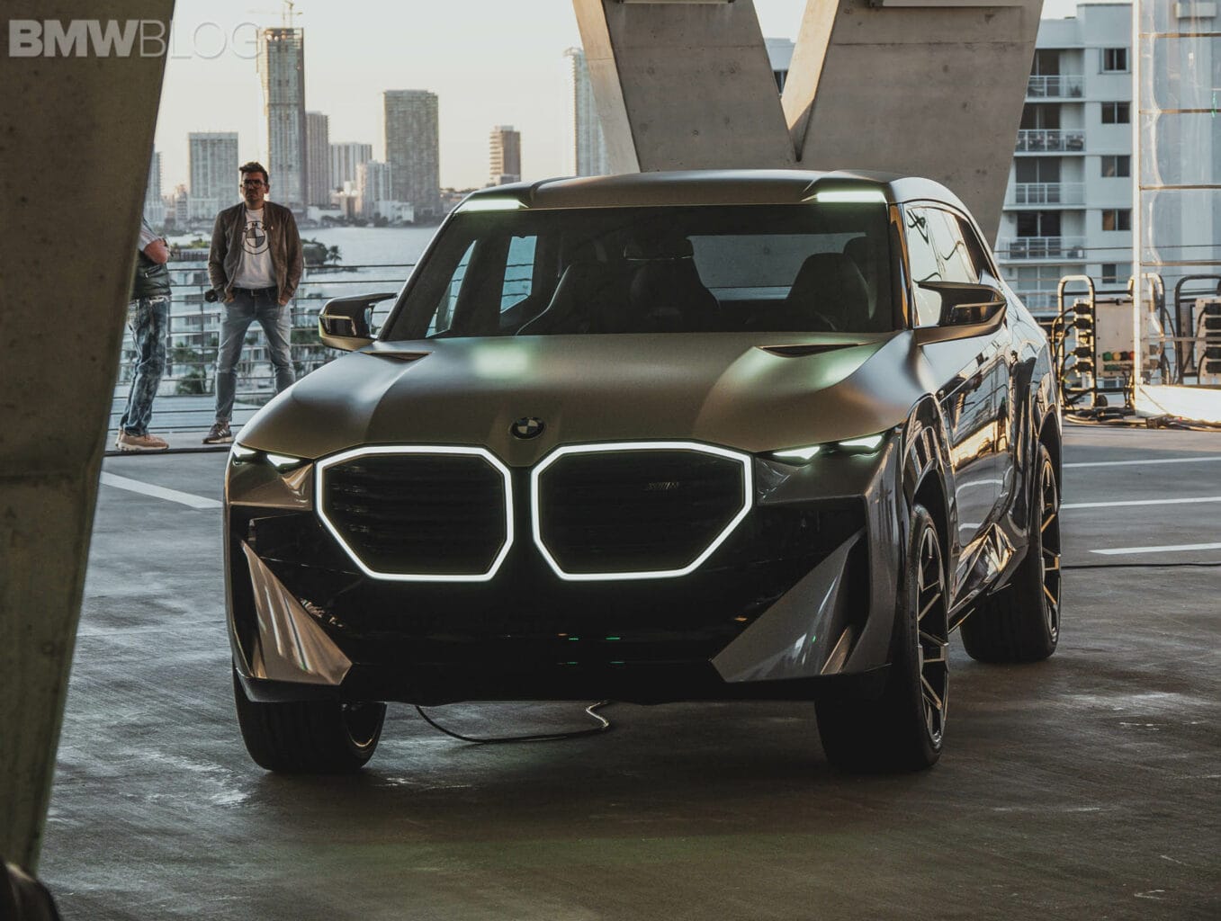 BMW XM