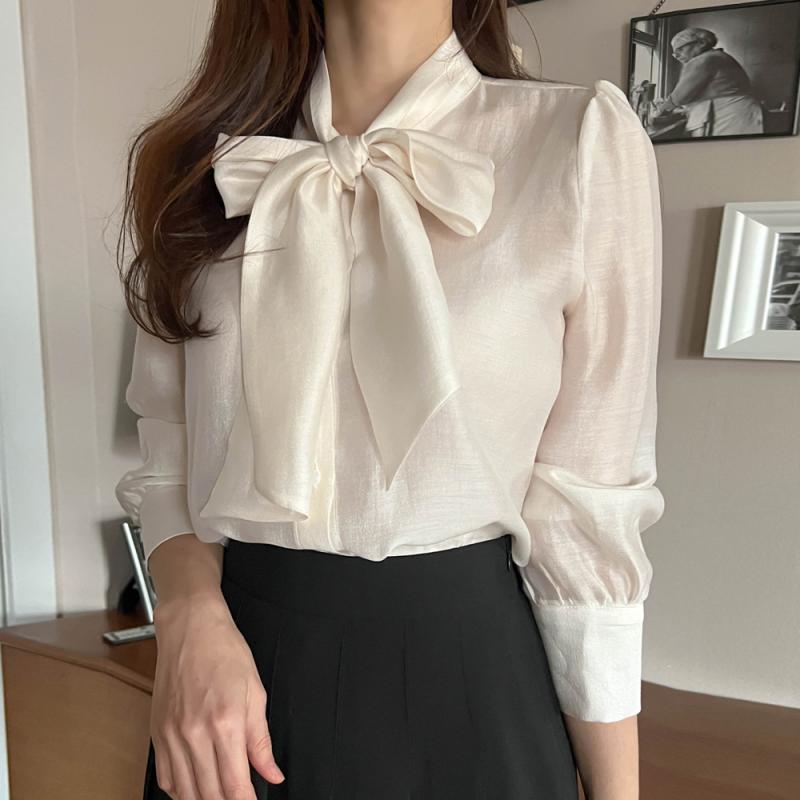 악녀일기 유즈 리본 타이 블라우스