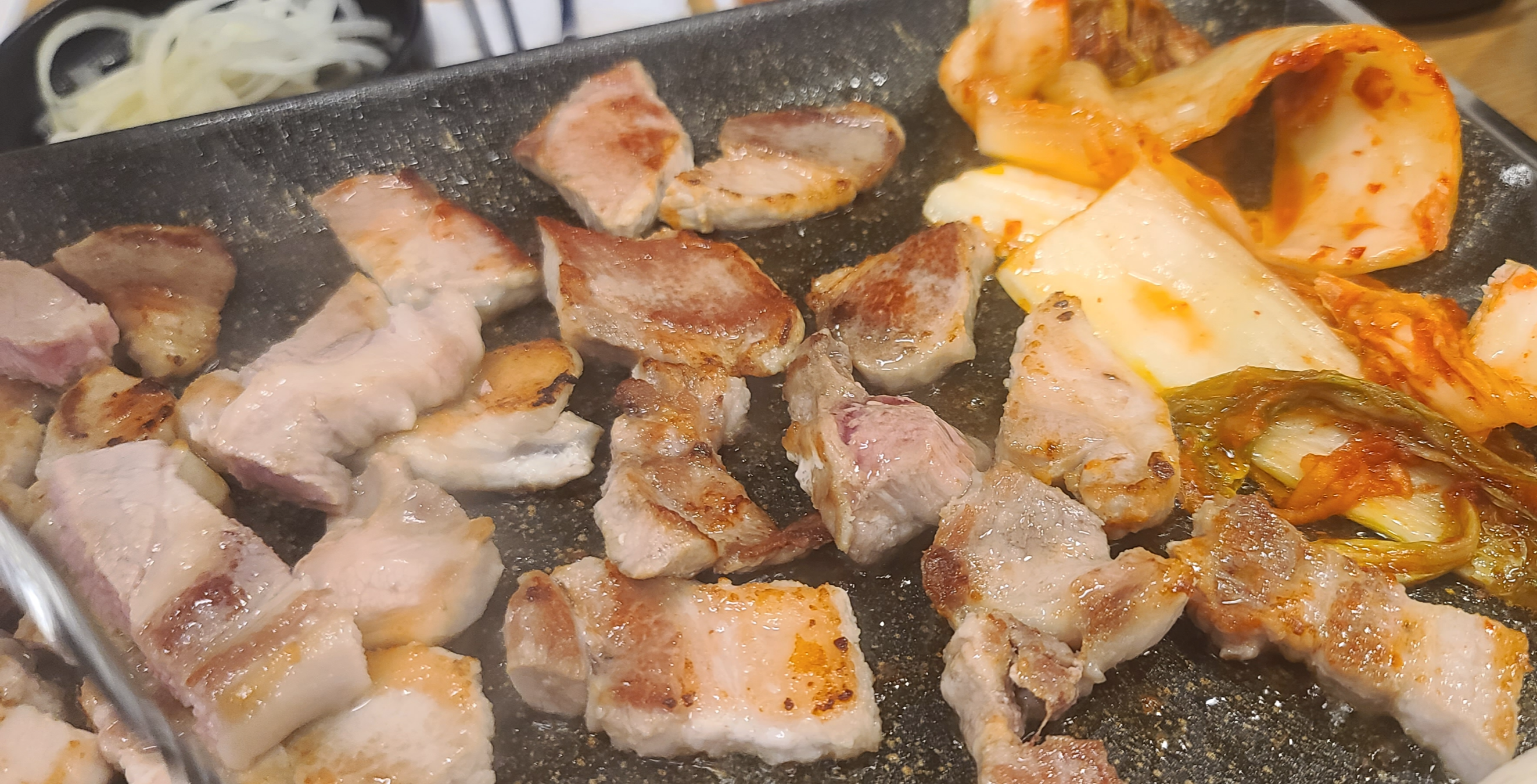 삼겹살맛집 을지대맛집 돼지한판 은행시장맛집 성남맛집 친절한사장님 메뉴판 삼겹살 항정살 목살 치이익 달걀찜 된장찌개