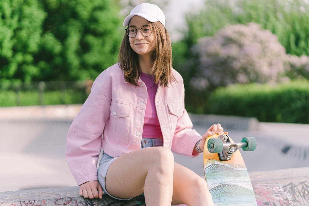 청년도약계좌 대상자인 여성 청년의 모습